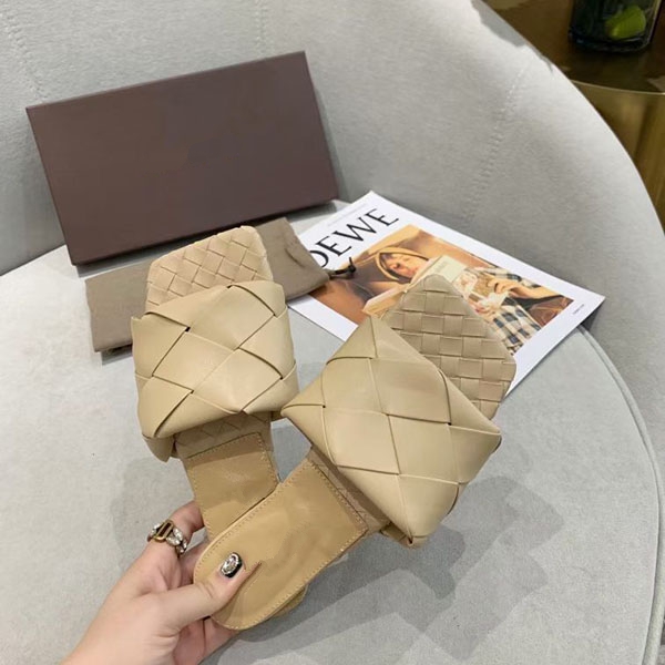 Prad Designer shoes heels fashion luxury designer women shoes high heels designer sandals STRETCH SANDALS women flip flops Ankle-strap sandal mjjj0001
Prad Designer shoes heels fashion luxury designer women shoes high heels designer sandals STRETCH SANDALS women flip flops Ankle-strap sandal mjjj0001