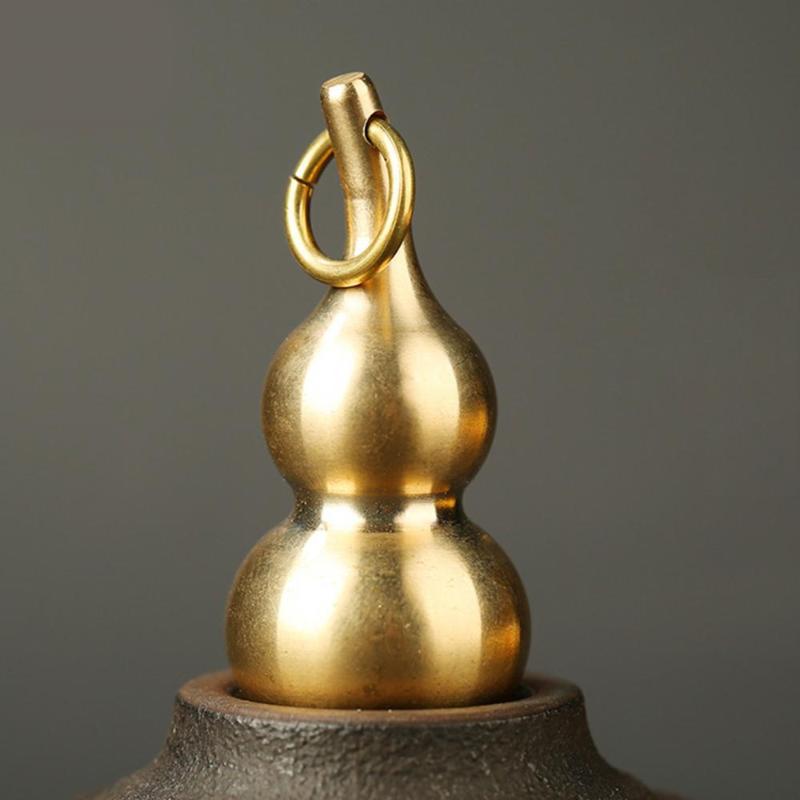 Keychains Brass Metal Gourd Keychain Pendant Souvenir Display Accessory Desktop Decoration
Keychains Brass Metal Gourd Keychain Pendant Souvenir Display Accessory Desktop Decoration
