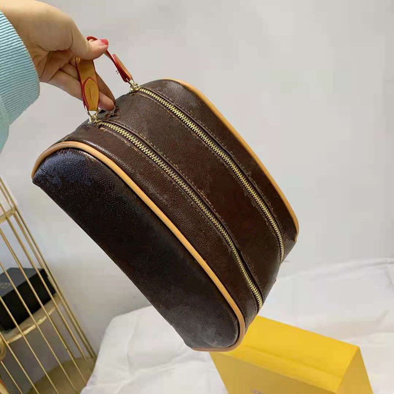 Makeup Bags Designer Toiletry Pouch Cosmetic Women purse Designers Cases Make Up Bag Lady Travel-Bags Clutch Handbags Purses 2pcs/set Large Capacity
Makeup Bags Designer Toiletry Pouch Cosmetic Women purse Designers Cases Make Up Bag Lady Travel-Bags Clutch Handbags Purses 2pcs/set Large Capacity