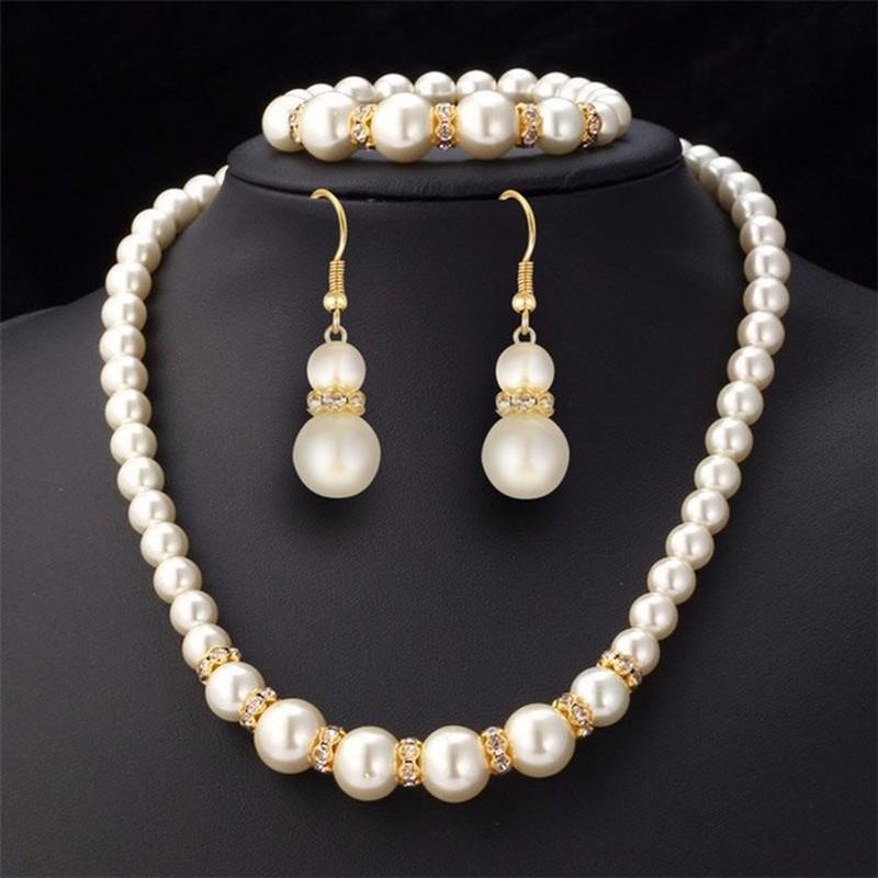 Earrings & Necklace 3 Pcs Round ABS Imitation Pearl Acrylic Jewelry Set Bracelet For Women Bridal Wedding Engagement, Silver
Earrings & Necklace 3 Pcs Round ABS Imitation Pearl Acrylic Jewelry Set Bracelet For Women Bridal Wedding Engagement, Silver