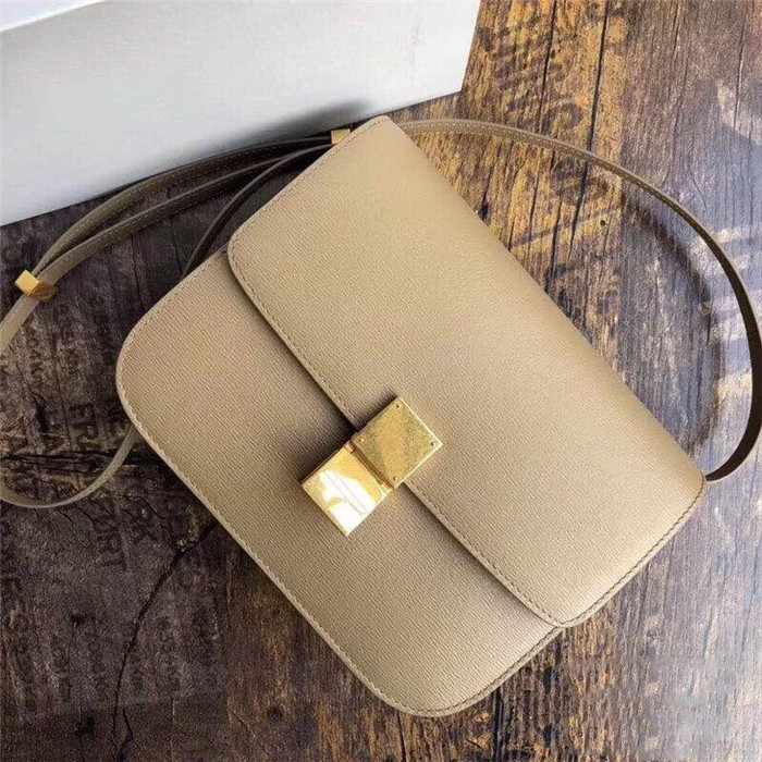 Plain Genuine Leather Ladies Cross Body Bag High quality flap Box bags luxury designer handbags, Brown 16cm
Plain Genuine Leather Ladies Cross Body Bag High quality flap Box bags luxury designer handbags, Brown 16cm