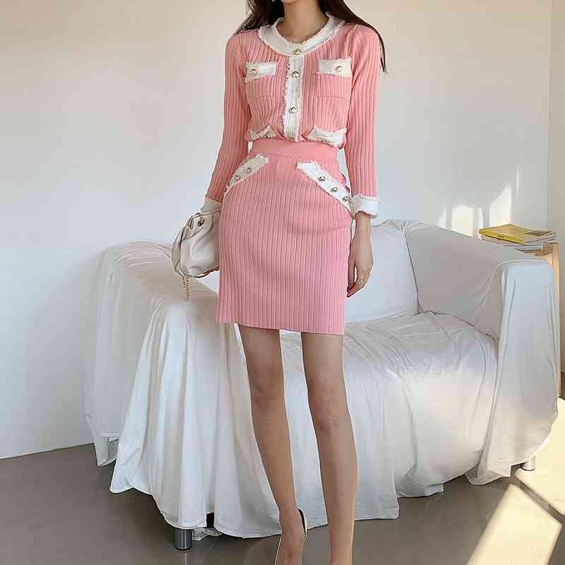 Korean Vintage Knitted Two Piece Skirt Sets Women Single-breasted Tops + High Waist Mini Suits Elegant Fashion Ladies 210514