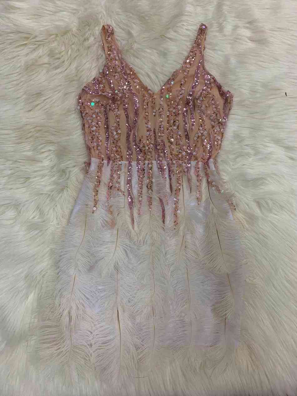 Summer High Quality Purple Mini Sequined Feather V-Neck Fashion Tight Dress Nightclub Party 210525