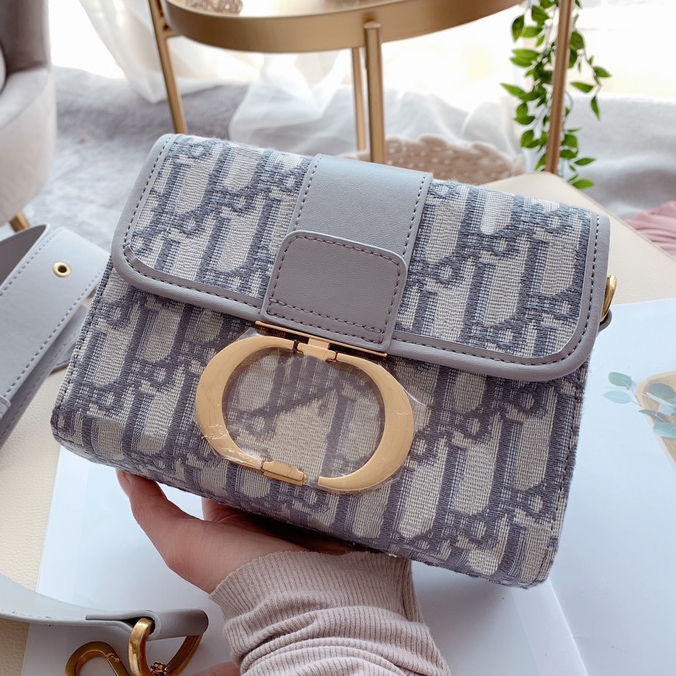 Montaigne box handbag messenger bags gray black jacquard printed canvas women's shoulder bag designer handbag handbags wallet, Clear
Montaigne box handbag messenger bags gray black jacquard printed canvas women's shoulder bag designer handbag handbags wallet, Clear