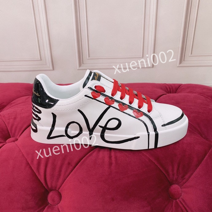 2022 Designer luxury sports shoes boots mens women reflective casual shoe's sneakers party velvet calfskin mixed fiber top quality shoe 35-45, 02
2022 Designer luxury sports shoes boots mens women reflective casual shoe's sneakers party velvet calfskin mixed fiber top quality shoe 35-45, 02