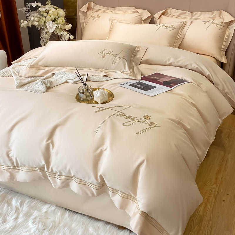 Light luxury 60 thread count cotton four piece set 100 cotton spring and autumn summer quilt cover sheet fitted sheet nude bedding
Light luxury 60 thread count cotton four piece set 100 cotton spring and autumn summer quilt cover sheet fitted sheet nude bedding