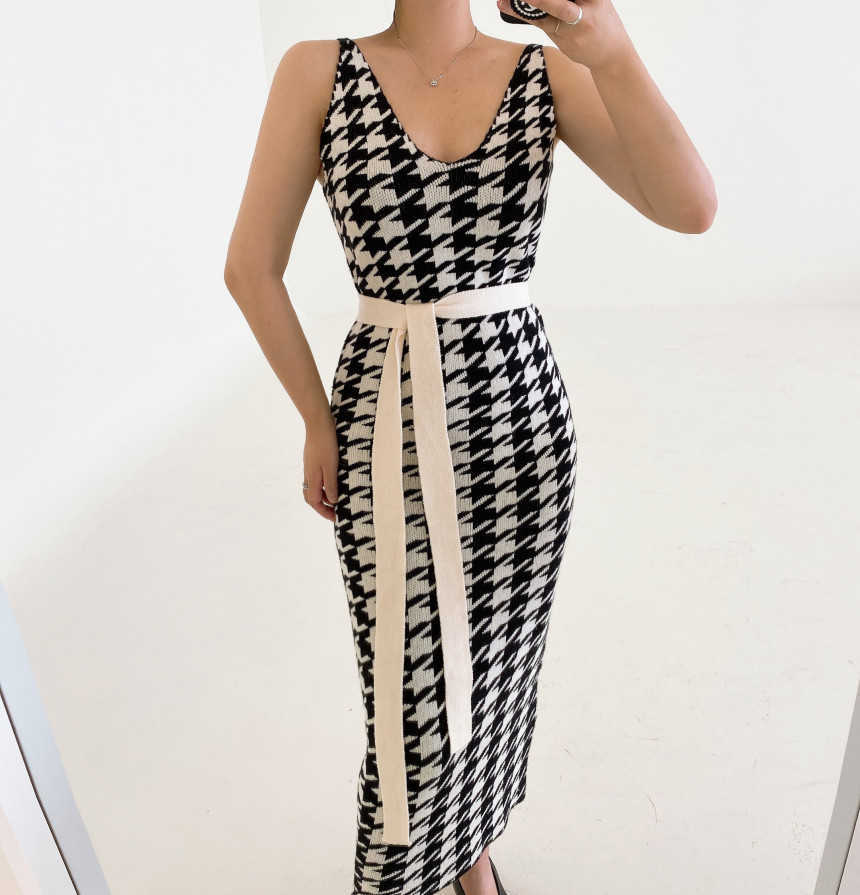 Korean Sweater Set Fashion Vintage Style V-Neck Long Knitted Sweater Coat + Houndstooth Vest Dress Female Two-Piece Suit 210708