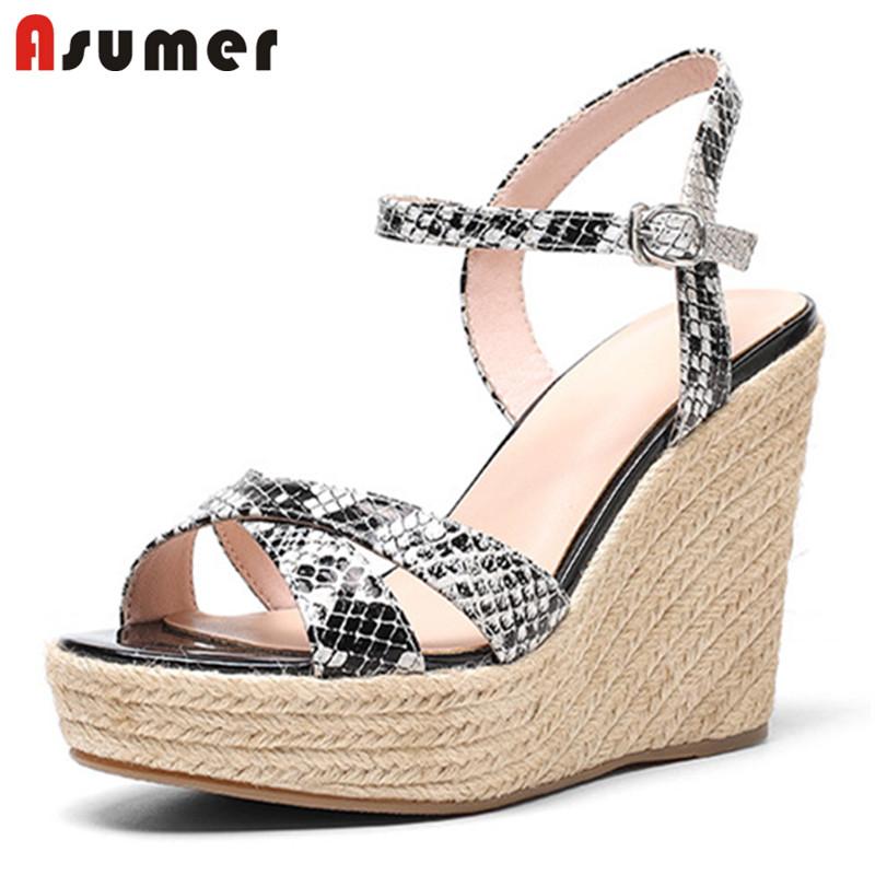 Asumer 2021 Snake Genuine Leather Shoes Women Sandals Buckle High Heels Wedges Platform Ladies Dress, Black
Asumer 2021 Snake Genuine Leather Shoes Women Sandals Buckle High Heels Wedges Platform Ladies Dress, Black