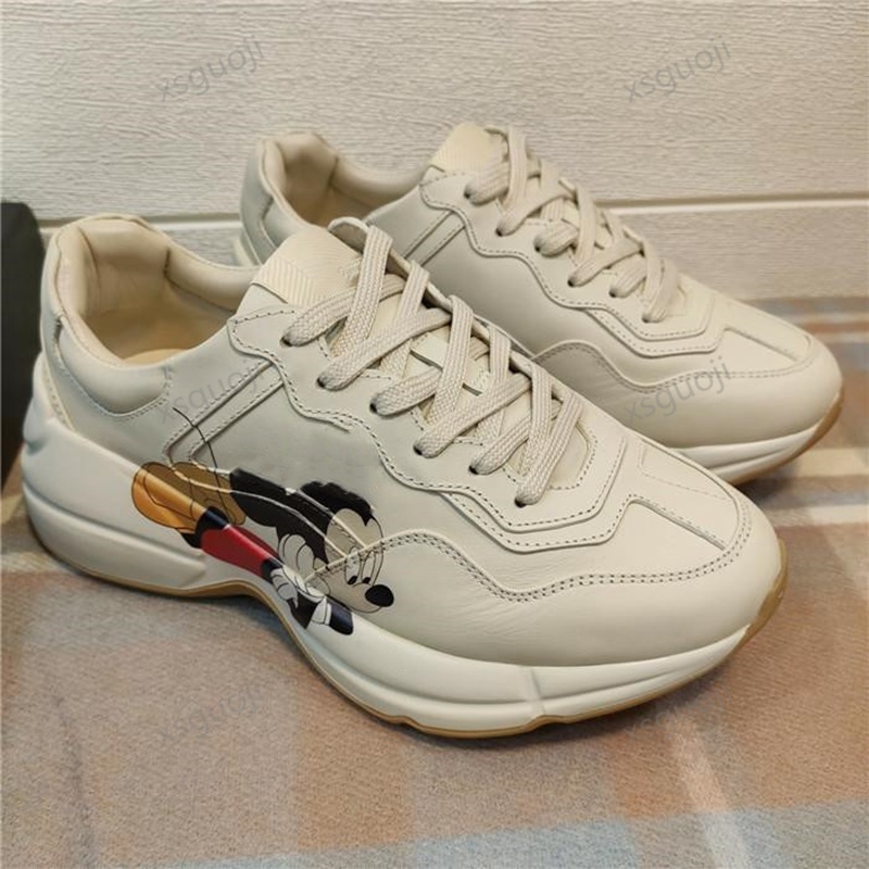 new Newest Rhyton Leather With Sneaker Boy Strawberry Print Wave Mouth Luxury Casual Shoes Fashion Vintage Fashion Women
new Newest Rhyton Leather With Sneaker Boy Strawberry Print Wave Mouth Luxury Casual Shoes Fashion Vintage Fashion Women