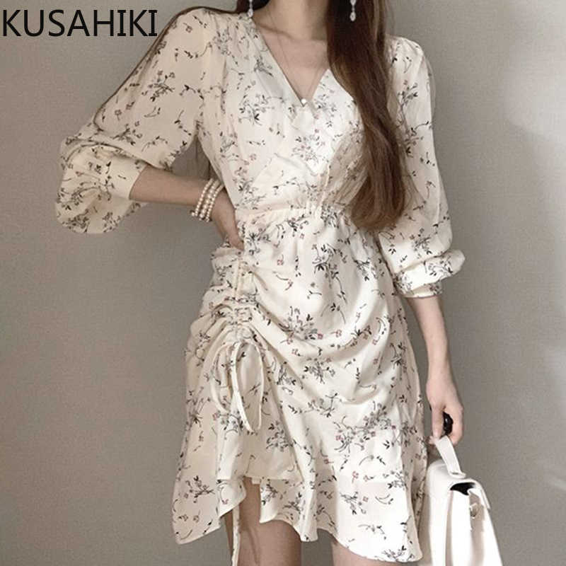 Korea Chic Spring V-neck Dresses Slim Waist Drawstring Pleated Irregualr Vestido Women Flroal Dress 6F810 210603, Blue
Korea Chic Spring V-neck Dresses Slim Waist Drawstring Pleated Irregualr Vestido Women Flroal Dress 6F810 210603, Blue