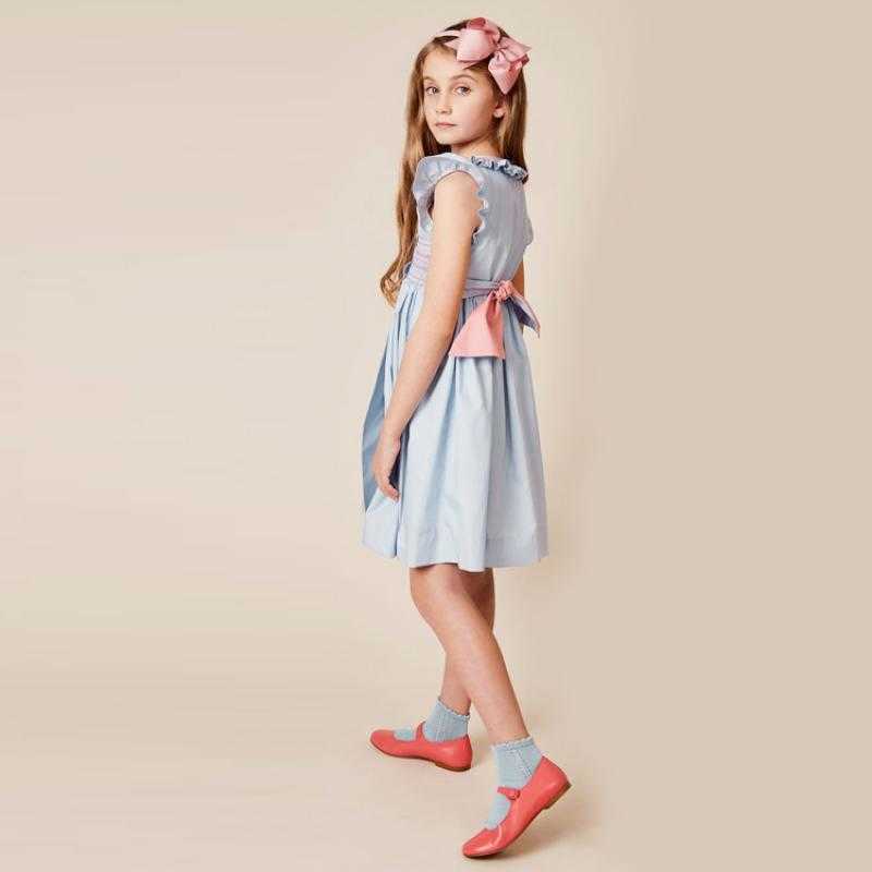 Girls Smocked Dress Baby Handmade Smock Clothes for Girl Children Boutique Embroidery Clothing Infant Spain Princess Frocks 210615