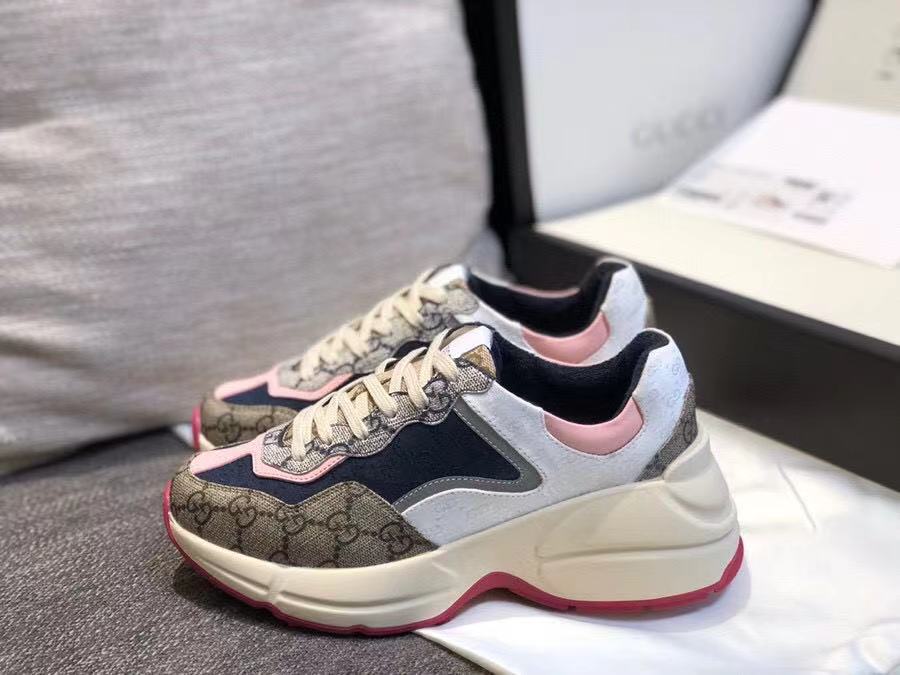 2021 Designers Men Women Sneakers Loafers Rhytons Low Cut Casual Sports Shoes Outdoor Unisex Zapatillas Run Away Shoes 36-44 NO319, Color 20
2021 Designers Men Women Sneakers Loafers Rhytons Low Cut Casual Sports Shoes Outdoor Unisex Zapatillas Run Away Shoes 36-44 NO319, Color 20