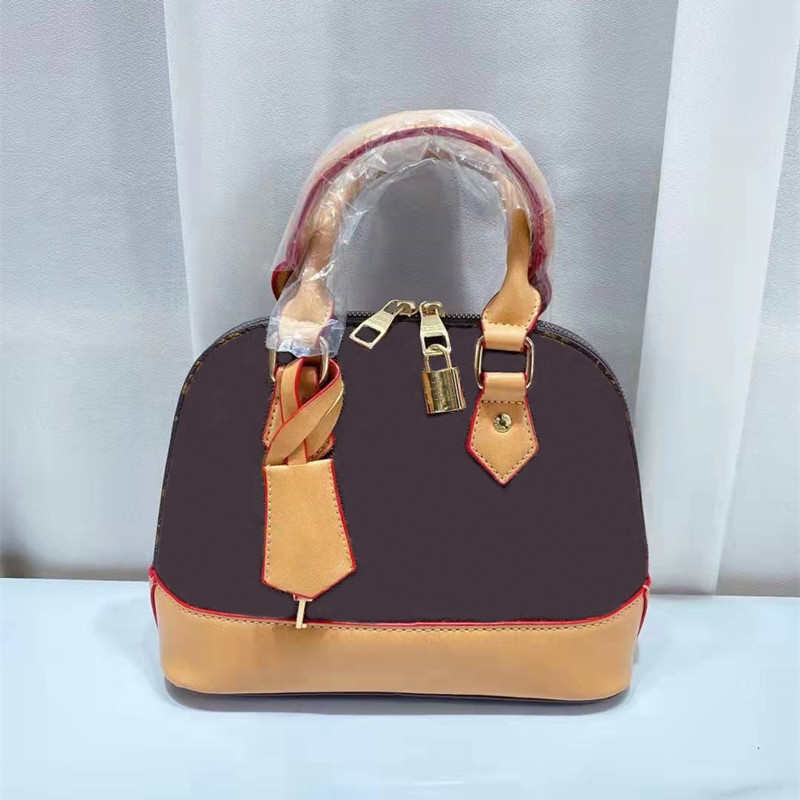 designer women shell crossbody bags fashion shell purses handbags lady check shoulder bag floral cross body classic hobos print letters lock key tag top, Contact seller
designer women shell crossbody bags fashion shell purses handbags lady check shoulder bag floral cross body classic hobos print letters lock key tag top, Contact seller