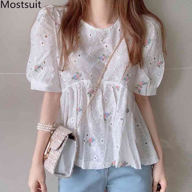 Korean Elegant Floral Embroidered Hollow Blouses Shirts Women Puff Sleeve O-neck Fashion Tunics Tops Solid Ladies Blusas Mujer 210518, White
Korean Elegant Floral Embroidered Hollow Blouses Shirts Women Puff Sleeve O-neck Fashion Tunics Tops Solid Ladies Blusas Mujer 210518, White