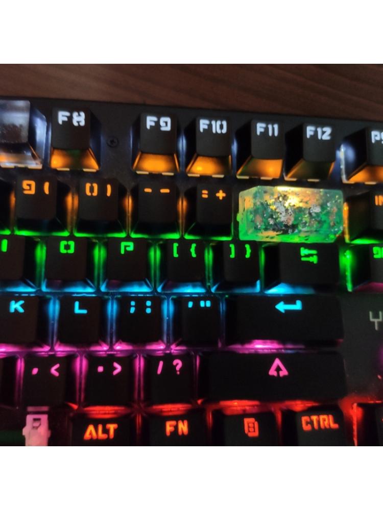 1Pc 2U Handmade Customized OEM R4 Resin Keycap Keyboard RGB Translucent Keycap 667C