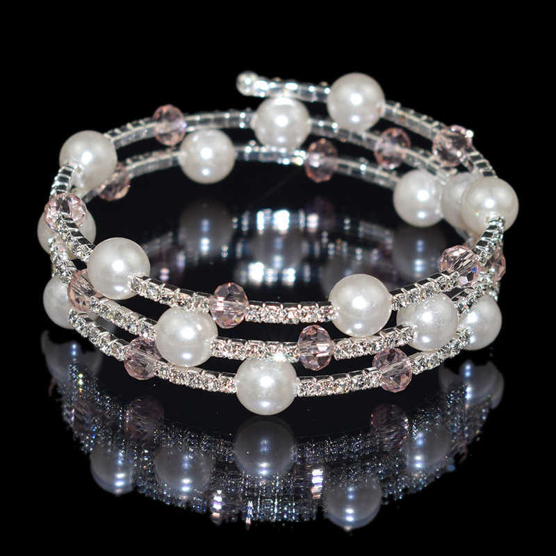 Romantic Shiny Crystal Pearl Open Bracelet 3 Row Pearl Rhinestone Bracelet Woman 7 Color Crystal Bracelet Wedding Jewelry Gift Q0719
Romantic Shiny Crystal Pearl Open Bracelet 3 Row Pearl Rhinestone Bracelet Woman 7 Color Crystal Bracelet Wedding Jewelry Gift Q0719