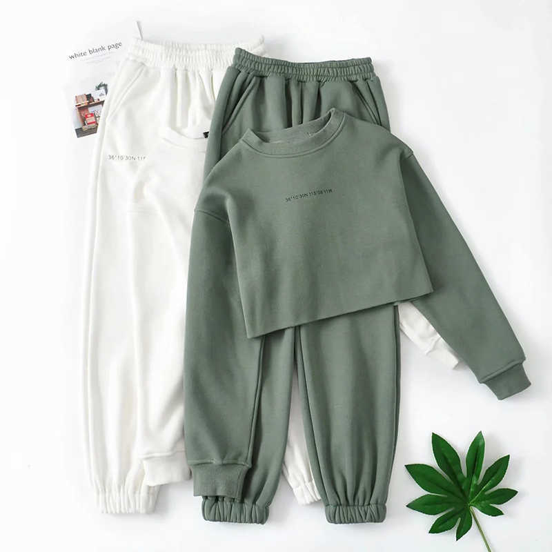 Women Tracksuit Set Letter Print Plush Woman Casual Sets Short Sweatshirt Elastic High Waist Pants Streetwear Winter Spring 210709