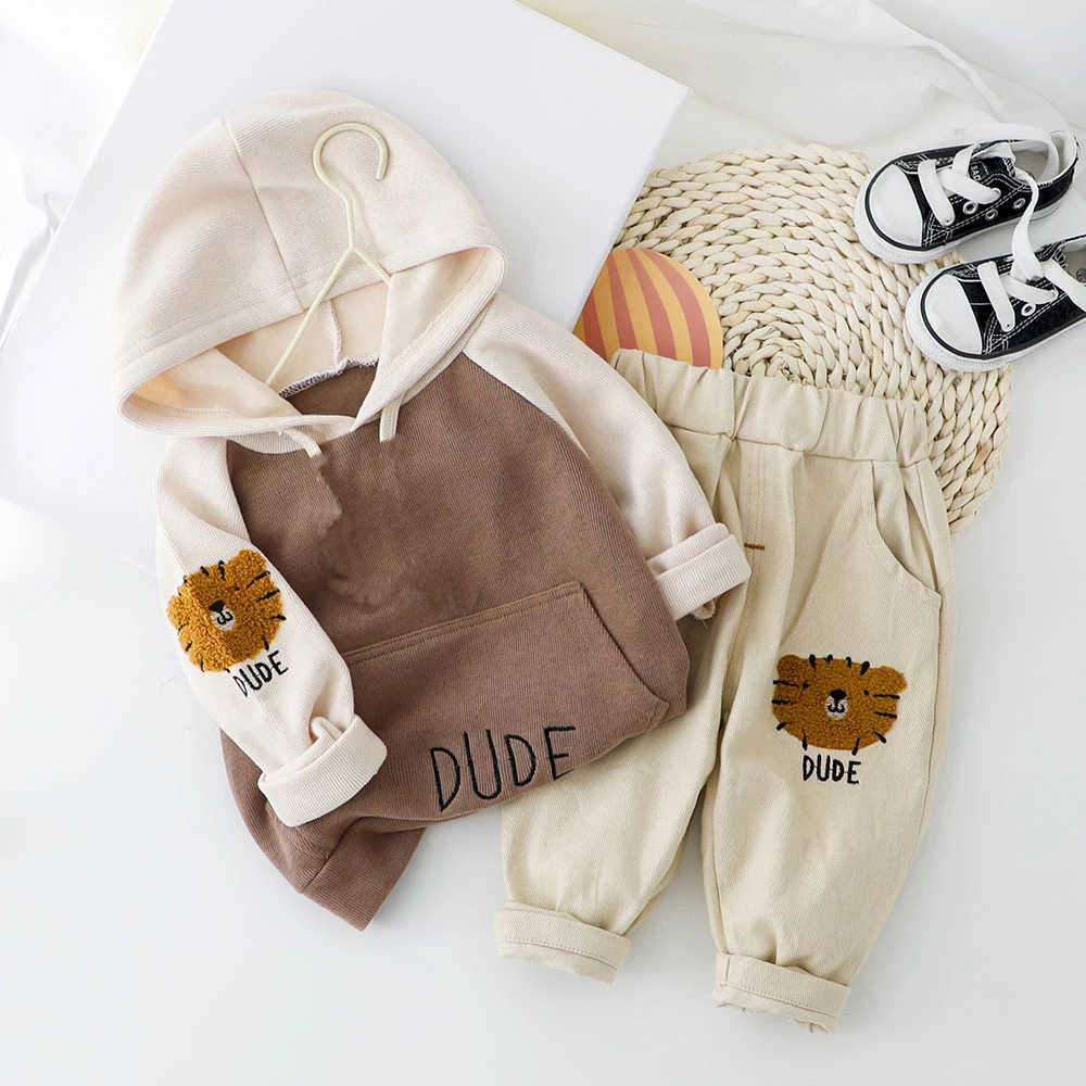 Spring&Autumn Kids Hooded Clothes For Boys Girls Outfits Fashion Cotton Toddler Baby Clothes Set 1 2 3 4 Year Long Sleeves P0831, Brown no shoes
Spring&Autumn Kids Hooded Clothes For Boys Girls Outfits Fashion Cotton Toddler Baby Clothes Set 1 2 3 4 Year Long Sleeves P0831, Brown no shoes