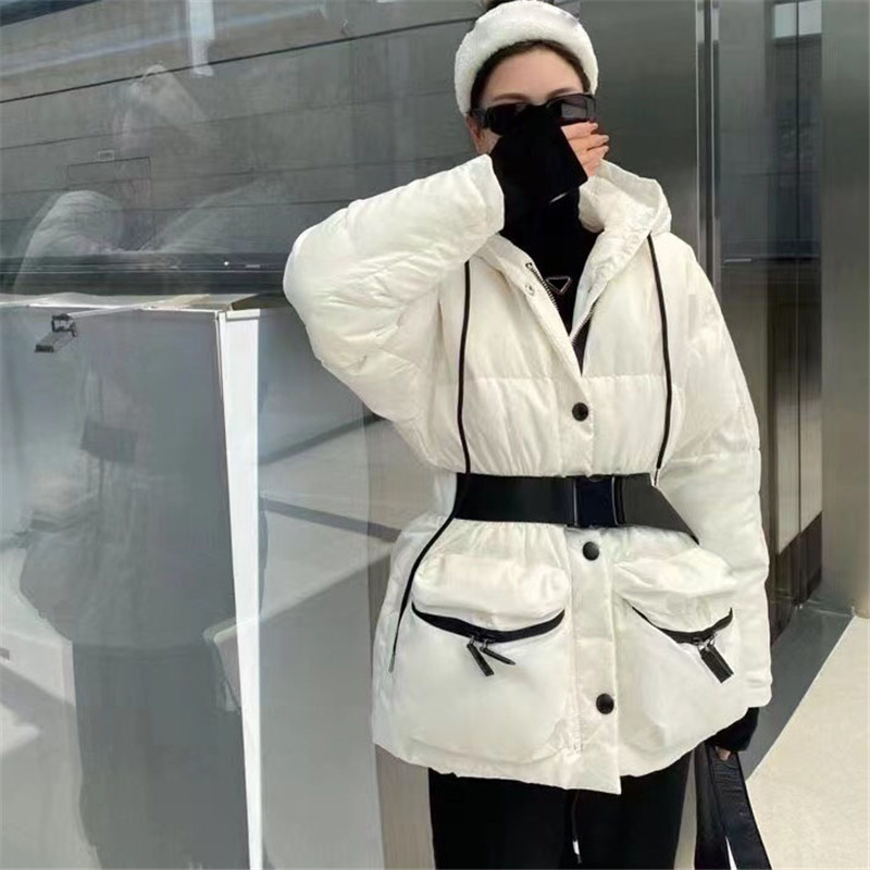 Designer Women Down Coat With Triangle Badge Long Sleeve Womens Jackets Winter Keep Warm Outerwear Coats, Extra shipping postage/no ship
Designer Women Down Coat With Triangle Badge Long Sleeve Womens Jackets Winter Keep Warm Outerwear Coats, Extra shipping postage/no ship