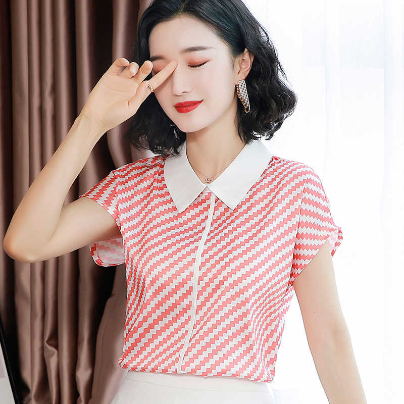 Korean Silk Women Blouses Shirt Woman Plaid Lady Satin Tops Plus Size Print Blusas Mujer De Moda 210531