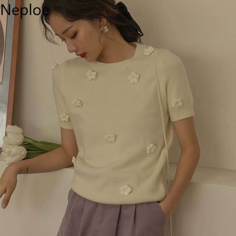 Neploe Knitted Pullover Shirts Women 3D Flower Solid Color Short Sleeve Sweater Korean Vintage Slim O Neck Jumper Tops 4i508 210422