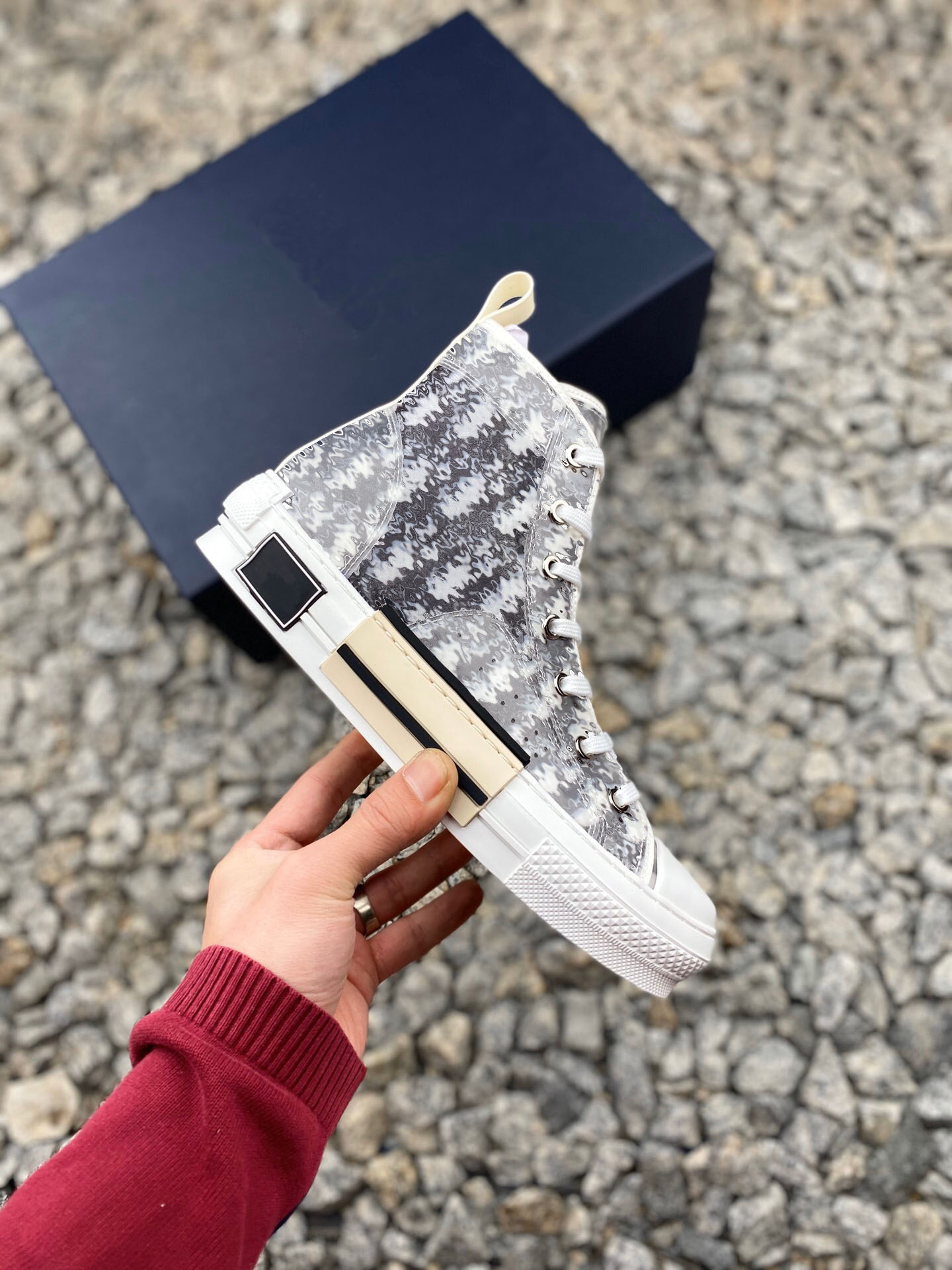 2021 Designer Casual Shoes Mens Sneakers B23 women men brands fashion Oblique Womens High Low Top B24 Technical Canvas Leather bee Classic L
2021 Designer Casual Shoes Mens Sneakers B23 women men brands fashion Oblique Womens High Low Top B24 Technical Canvas Leather bee Classic L