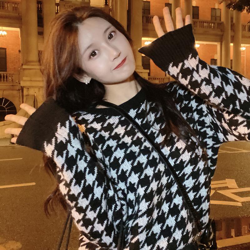 Women's Sweaters Plaid Knitted Plus Large Size Oversize Korean Style Fashion Pullovers For Autumn Clothing Ladies Sweater 2021 Tops
Women's Sweaters Plaid Knitted Plus Large Size Oversize Korean Style Fashion Pullovers For Autumn Clothing Ladies Sweater 2021 Tops