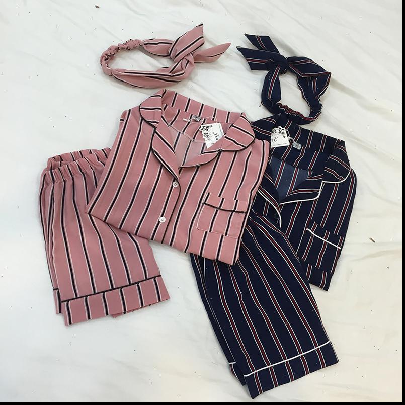 3PCS Set Casual Nightdress Womens Sleepwears Vertical Stripe Short sleeved Pajamas Shorts Hair Band Home Wear Ladies Underwear, Black;red
3PCS Set Casual Nightdress Womens Sleepwears Vertical Stripe Short sleeved Pajamas Shorts Hair Band Home Wear Ladies Underwear, Black;red