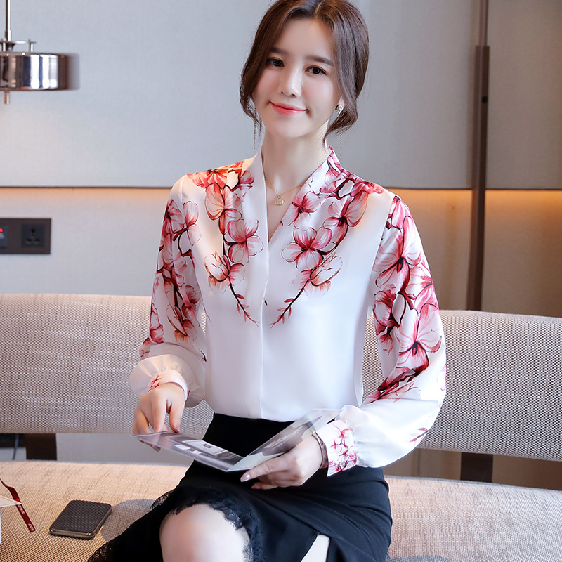 New elegant Women Blouses flower shirts chiffon blouse Spring Blouse lantern sleeve Tops Shirts Blusas Mujer 210317