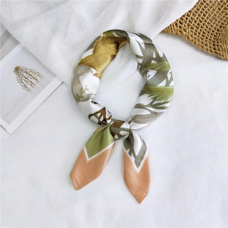 Scarves 70*70cm Silk Scarf Women 2021 Print Small Square Hair Bag Imitate Gift FJ382
Scarves 70*70cm Silk Scarf Women 2021 Print Small Square Hair Bag Imitate Gift FJ382