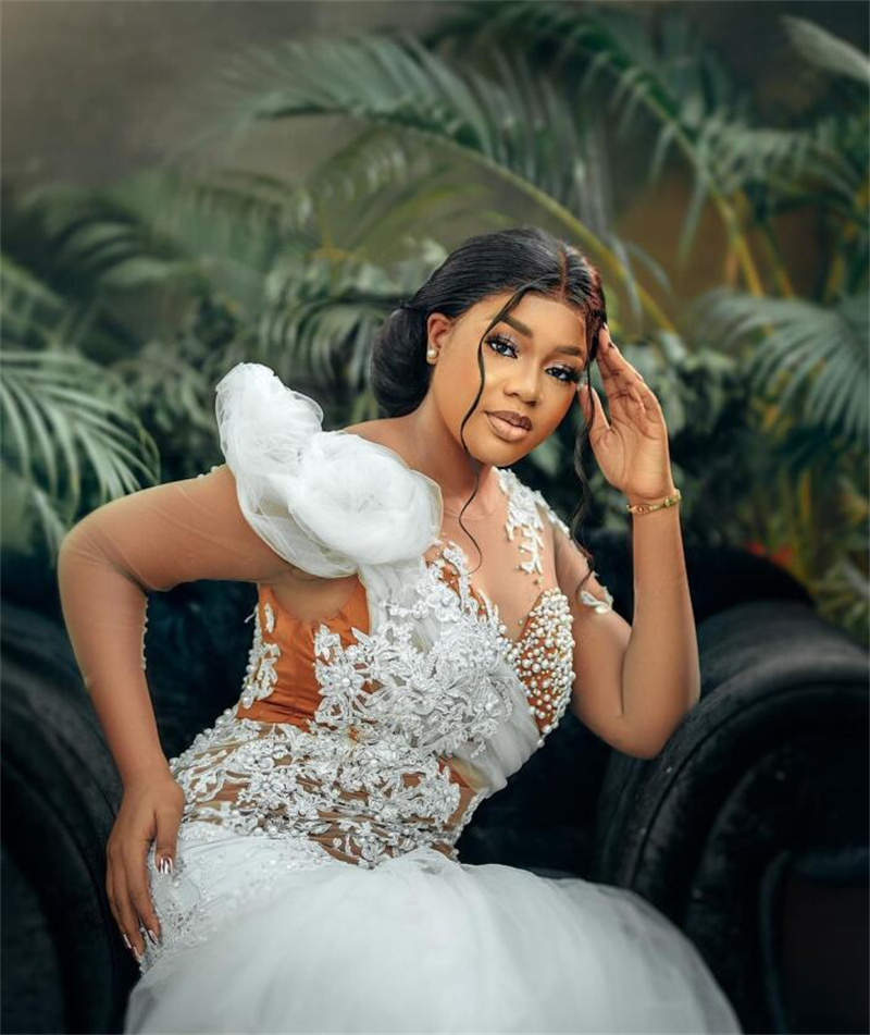 Pearls Plus Size White Mermaid Wedding Dresses Lace Appliques Long Sleeves Bridal Gown Custom Made Floor Length African Robes De Mariée