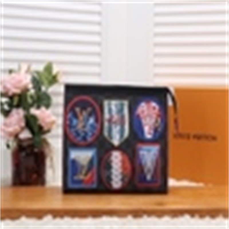 m60134 handbag bumbags long wallet chain wallets purse clutches evening pouches mini belt bags 3rfj, Black;red
m60134 handbag bumbags long wallet chain wallets purse clutches evening pouches mini belt bags 3rfj, Black;red