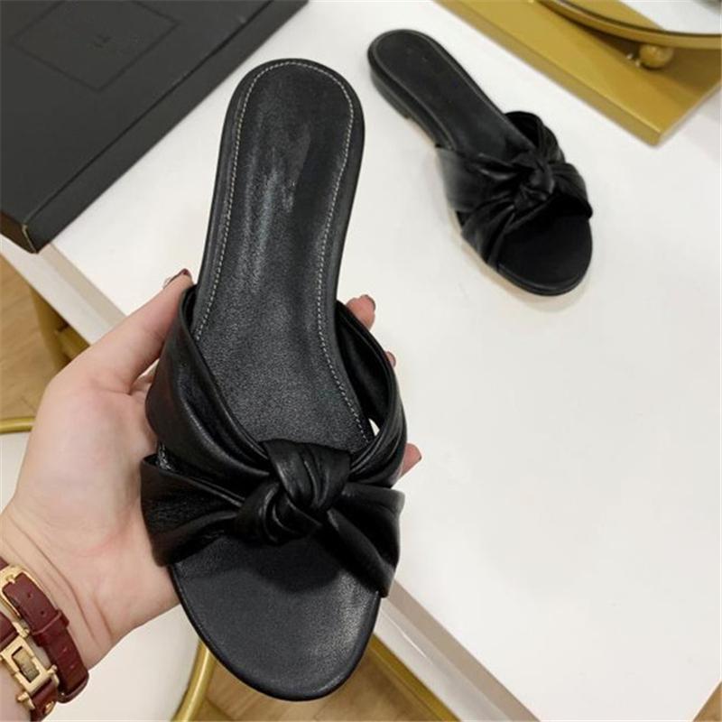 Fashion Luxury Designer Genuine Leather Women Slippers Summer Outdoor Catwalk Female Sandals Flat Ladies Shoes, Dark red
Fashion Luxury Designer Genuine Leather Women Slippers Summer Outdoor Catwalk Female Sandals Flat Ladies Shoes, Dark red