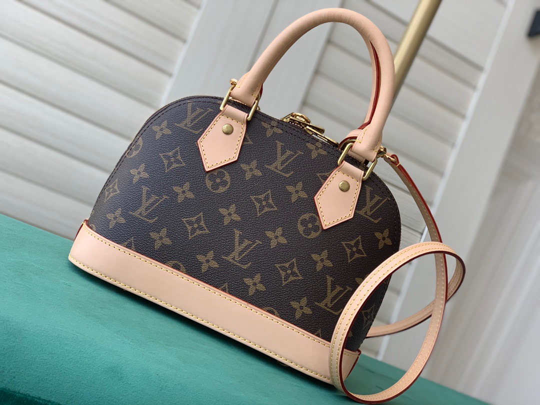 LVLOUISVITTON VUTTON Top Quality Alma Bb Fashion Women Bags Chain Messenger Bag Leather Handbags Shell Wallet Purse Ladies, Red;black
LVLOUISVITTON VUTTON Top Quality Alma Bb Fashion Women Bags Chain Messenger Bag Leather Handbags Shell Wallet Purse Ladies, Red;black