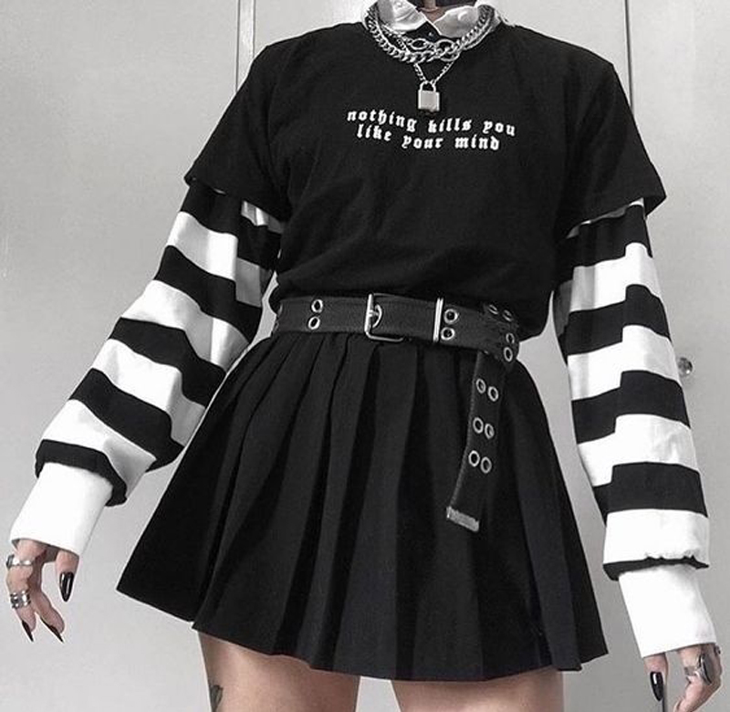 Streetwear Nothing Kills You Letter Printed Women Tshirts Harajuku Casual Hipster Black Female Graphic T-shirt Gothic Tops Women 210518
Streetwear Nothing Kills You Letter Printed Women Tshirts Harajuku Casual Hipster Black Female Graphic T-shirt Gothic Tops Women 210518