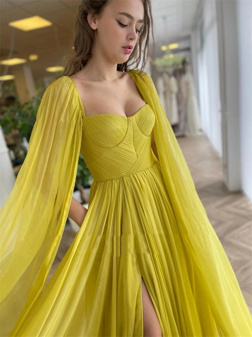 2021 Elegant Citrine Yellow Silk Chiffon Prom Dresses With Long Cape A Line Sweetheart Pleats Side Slit Evening Gowns