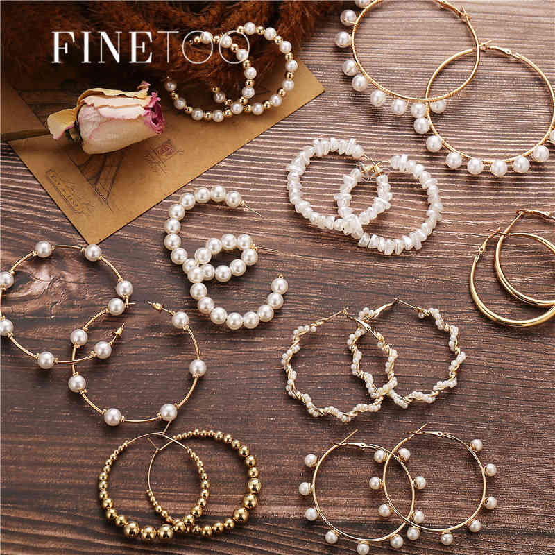 Simple Plain Gold Color Charm Metal Pearl Fashion Big Circle Hoops Statement Earrings For Women Party Jewelry
Simple Plain Gold Color Charm Metal Pearl Fashion Big Circle Hoops Statement Earrings For Women Party Jewelry