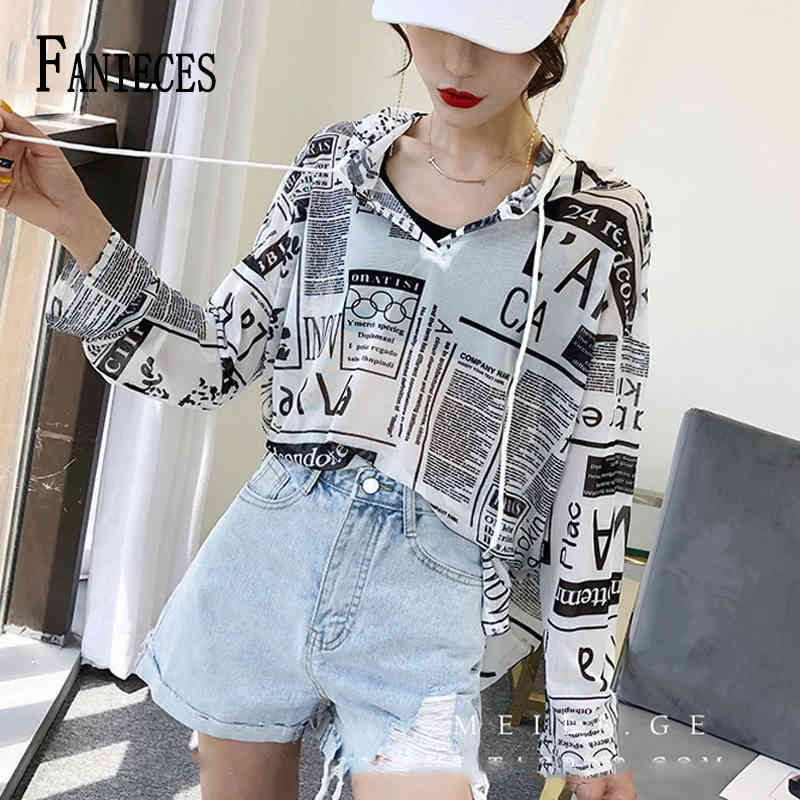 spaper letters Print Pattern Chiffon Tee Shirt Women Hollow Summer Tops streetwear long Sleeve translucent T-shirt beachwear 210520, White
spaper letters Print Pattern Chiffon Tee Shirt Women Hollow Summer Tops streetwear long Sleeve translucent T-shirt beachwear 210520, White