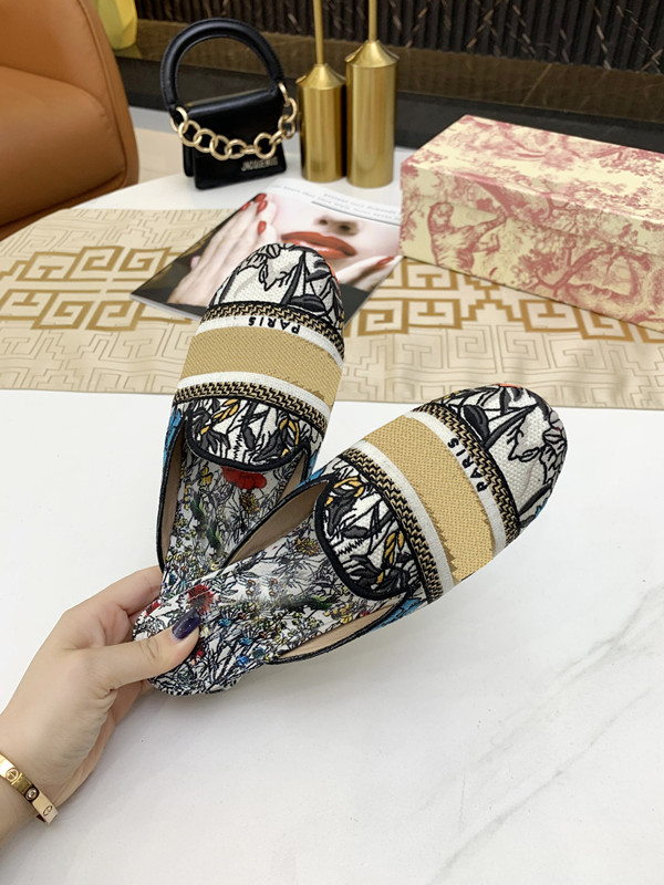 Women Slippers Sandals Embroidery Designers Slides Sandal Floral Brocade Flip Flops Striped Beach Leather Rubber Flower Slipper, Black
Women Slippers Sandals Embroidery Designers Slides Sandal Floral Brocade Flip Flops Striped Beach Leather Rubber Flower Slipper, Black