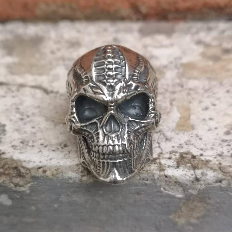 Cluster Rings Men's Steampunk Mechanical Skull Stainless Steel Ring Rock Gothic Biker Punk Jewelry, Golden;silver
Cluster Rings Men's Steampunk Mechanical Skull Stainless Steel Ring Rock Gothic Biker Punk Jewelry, Golden;silver