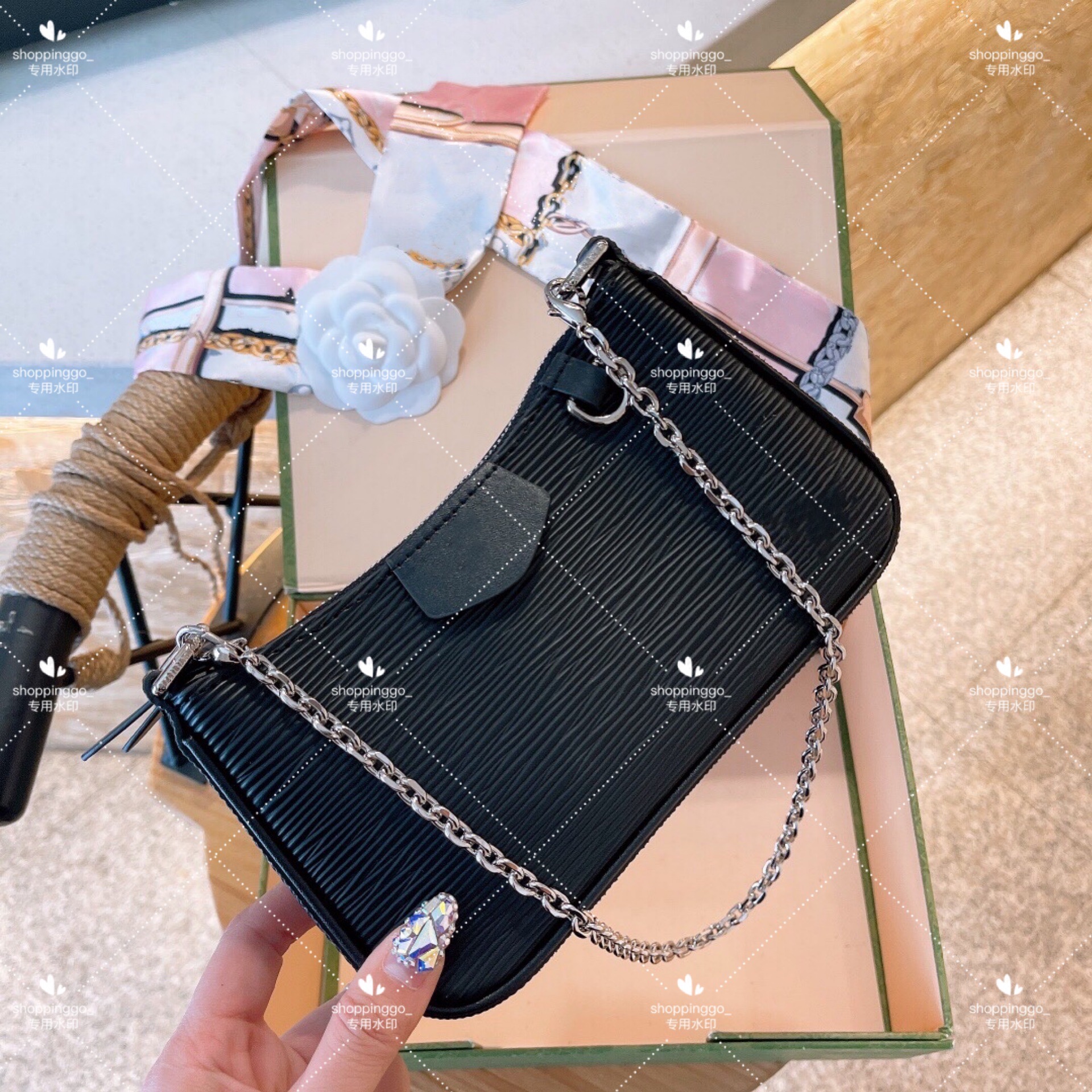 2021 Designer Cross Body Bags Handbag Diamond Lattice Classic Letter Hardware Multi-function Mahjong Package Women Fashion Purse Shoulder, Customize
2021 Designer Cross Body Bags Handbag Diamond Lattice Classic Letter Hardware Multi-function Mahjong Package Women Fashion Purse Shoulder, Customize