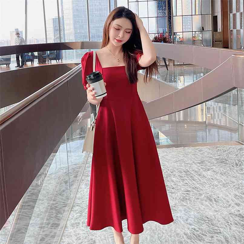 4XL plus size fashion women's dress for summer retro square collar waist slimming mid-length skirt Red 210520
4XL plus size fashion women's dress for summer retro square collar waist slimming mid-length skirt Red 210520