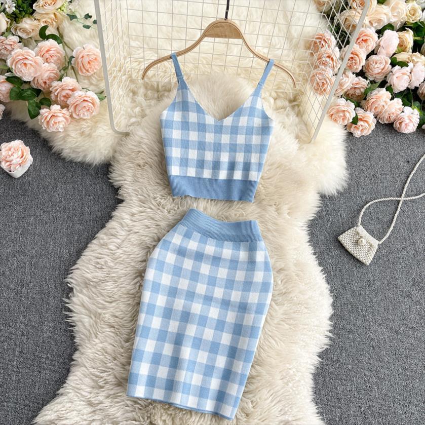 summer suit korean the college womens tracksuits style v neck short sling high waist bag hip skirt knitted sets, Gray
summer suit korean the college womens tracksuits style v neck short sling high waist bag hip skirt knitted sets, Gray