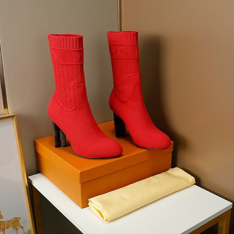 2022 fashion ladies boots high heel socks boots thick heels outdoor non-slip shoes breathable factory production price discount size 35-43 w
2022 fashion ladies boots high heel socks boots thick heels outdoor non-slip shoes breathable factory production price discount size 35-43 w