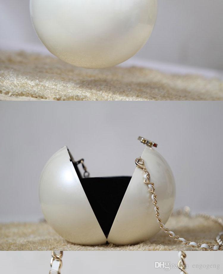 Evening bag Acrylic shoulder case classic pattern Pearl shape Women bag white black 2 color makeup acrylic bag Pearl shape come with gift box
