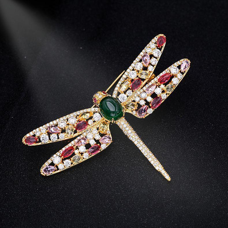 Pins, Brooches SWOUR Fashion Cute Dragonfly Design Brooch Mulitcolor Crytal Stone Cubic Zirconia Coat Suits Pins Jewelry Femme S725
Pins, Brooches SWOUR Fashion Cute Dragonfly Design Brooch Mulitcolor Crytal Stone Cubic Zirconia Coat Suits Pins Jewelry Femme S725