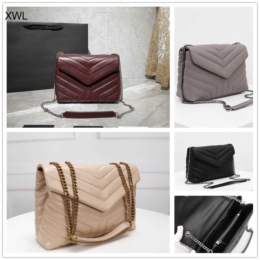 Wholesale genuine leather hobo shoulder for women Chest pack lady Tote chains presbyopic purse messenger bag handbags
Wholesale genuine leather hobo shoulder for women Chest pack lady Tote chains presbyopic purse messenger bag handbags