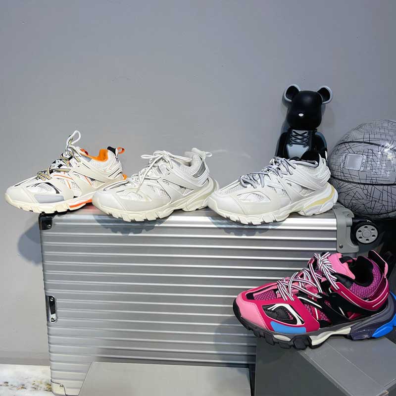 2021 Mens and Womens Thick soled Air Cushioned Casual Shoes 36-45 Sizes Designer Brand Flat Bottom Comfortable Fashion classic Luxury Sports Shoess, 12
2021 Mens and Womens Thick soled Air Cushioned Casual Shoes 36-45 Sizes Designer Brand Flat Bottom Comfortable Fashion classic Luxury Sports Shoess, 12