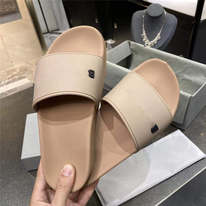 Fashion Slipper Slide For Men Women WITH ORIGINAL BOX Designer Unisex High Quality Indoor Outdoor Beach Sandals Are Classic And Innovative With Box, Make up the different price
Fashion Slipper Slide For Men Women WITH ORIGINAL BOX Designer Unisex High Quality Indoor Outdoor Beach Sandals Are Classic And Innovative With Box, Make up the different price