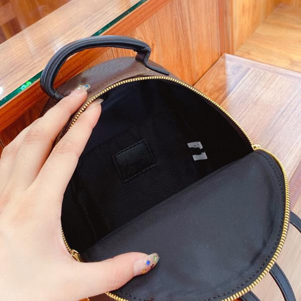 Top backpack Hot mini Sell bag Ladies 2021 Luxurys designers handbag Women shoulder portable bags temperament School, Color with logo
Top backpack Hot mini Sell bag Ladies 2021 Luxurys designers handbag Women shoulder portable bags temperament School, Color with logo